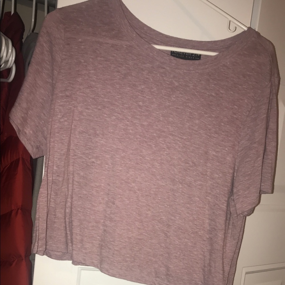 Cropped lilac/lavender/mauvey crop top
